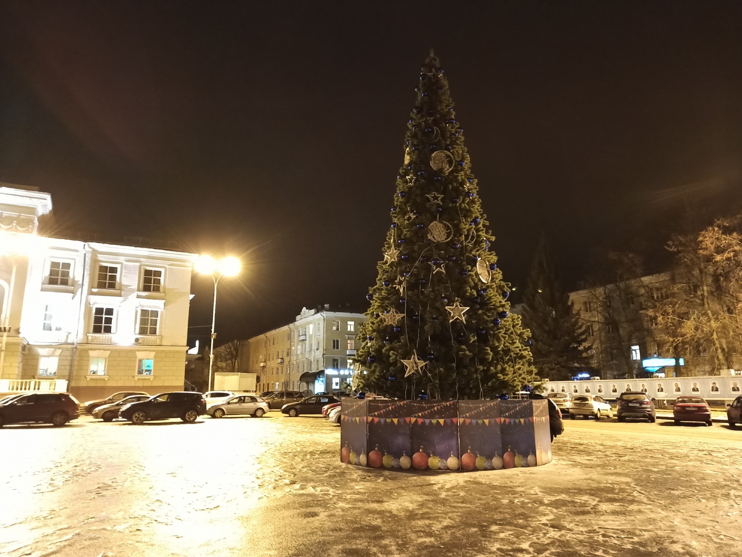 Новогодний Колпак Ленина Новогодний Колпак Ленина